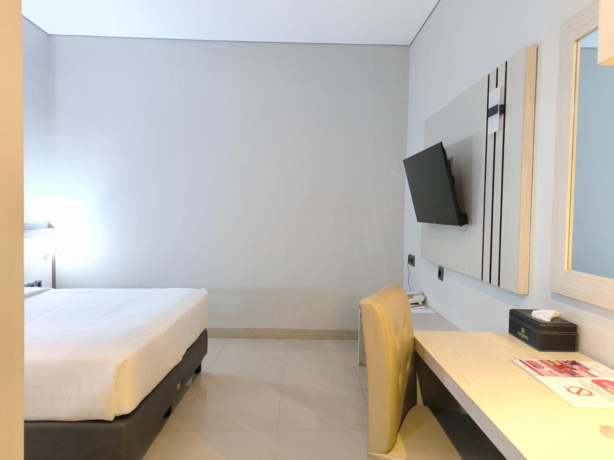 Rylich Panorama Hotel Sorong Bilik gambar